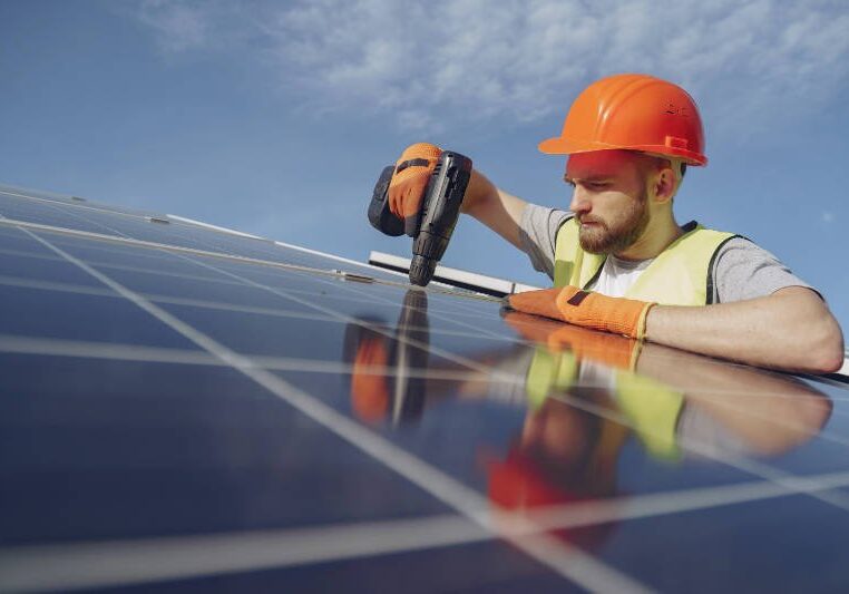 Solspan: Solution Clé En Main Pour Ombrières Solaires Durables